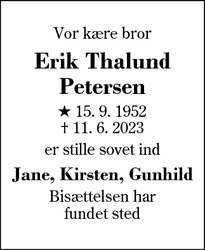 Dødsannoncen for Erik Thalund Petersen - Lind